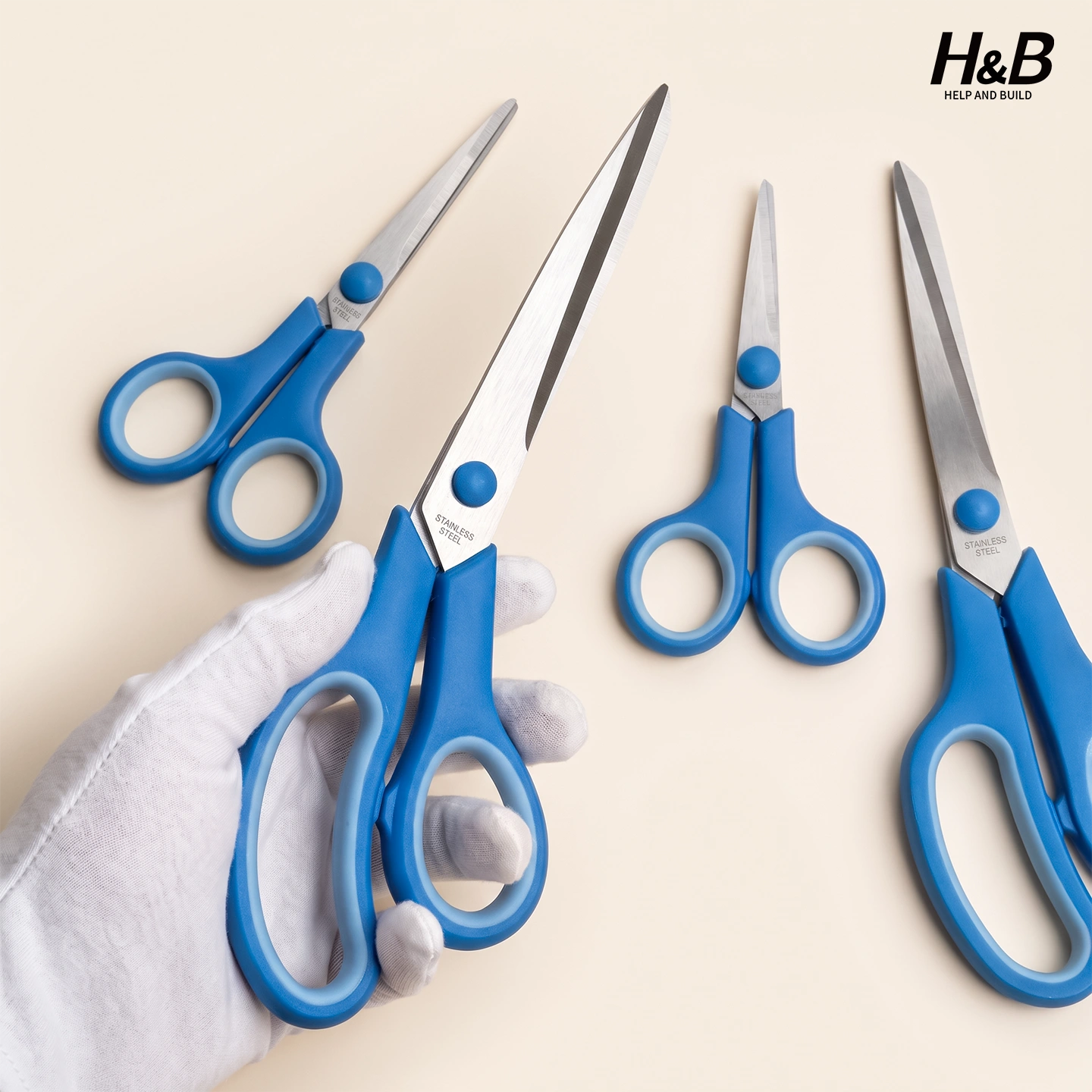 Vierteiliges Softgrip-Haushaltsscheren-Set mit 9,75, 8,5, 6 und 5 Zoll